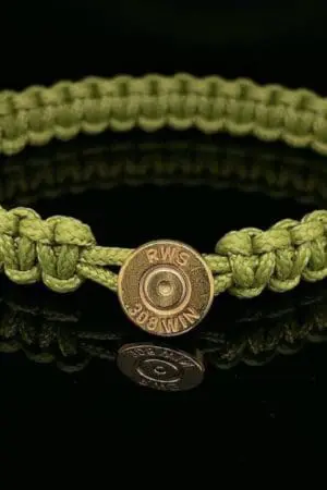 Paracordarmband mit Patronenhülse