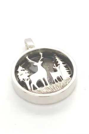 Kettenanhänger Hirschdiorama