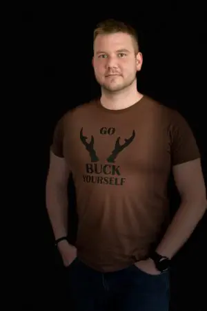 Herrenshirt „go Buck yourself“